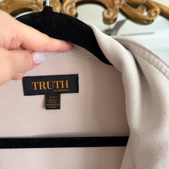 Truth shacket - Picture 5 of 8